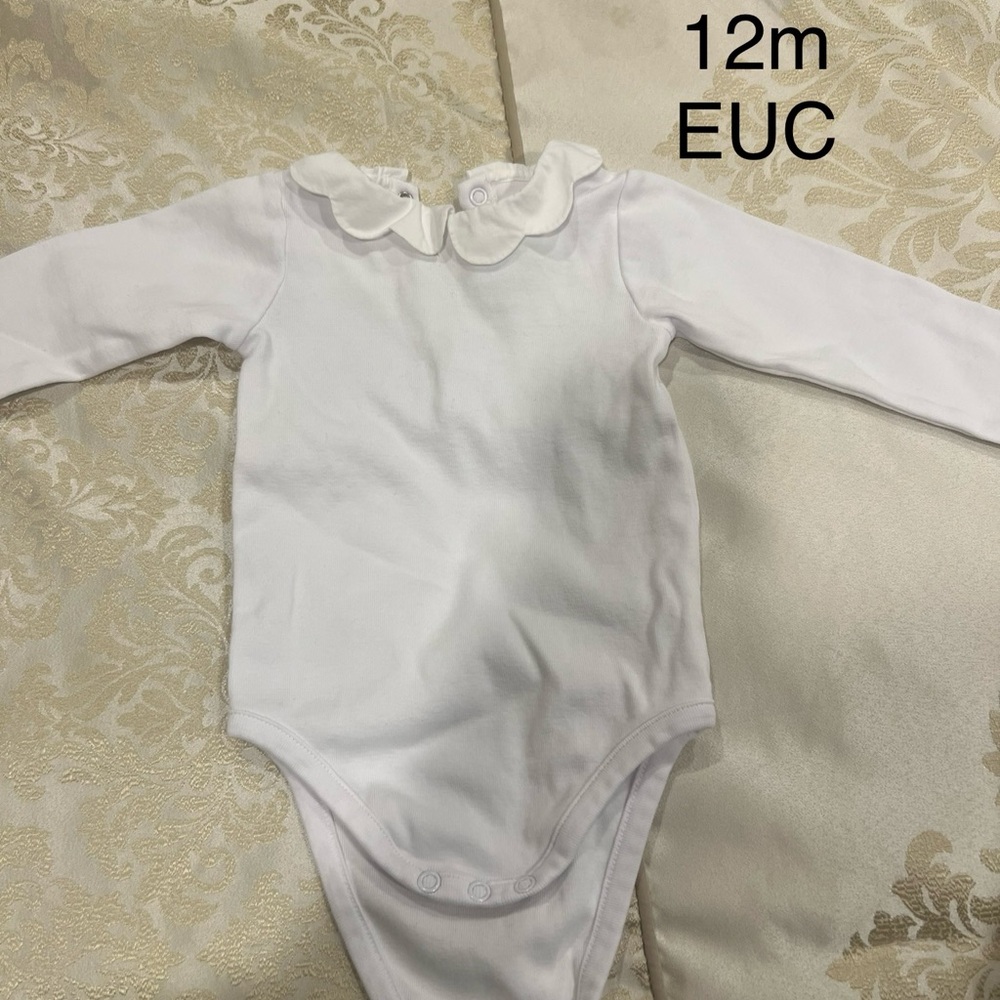 Jacadi White Scalloped Collar Bodysuit size 12m